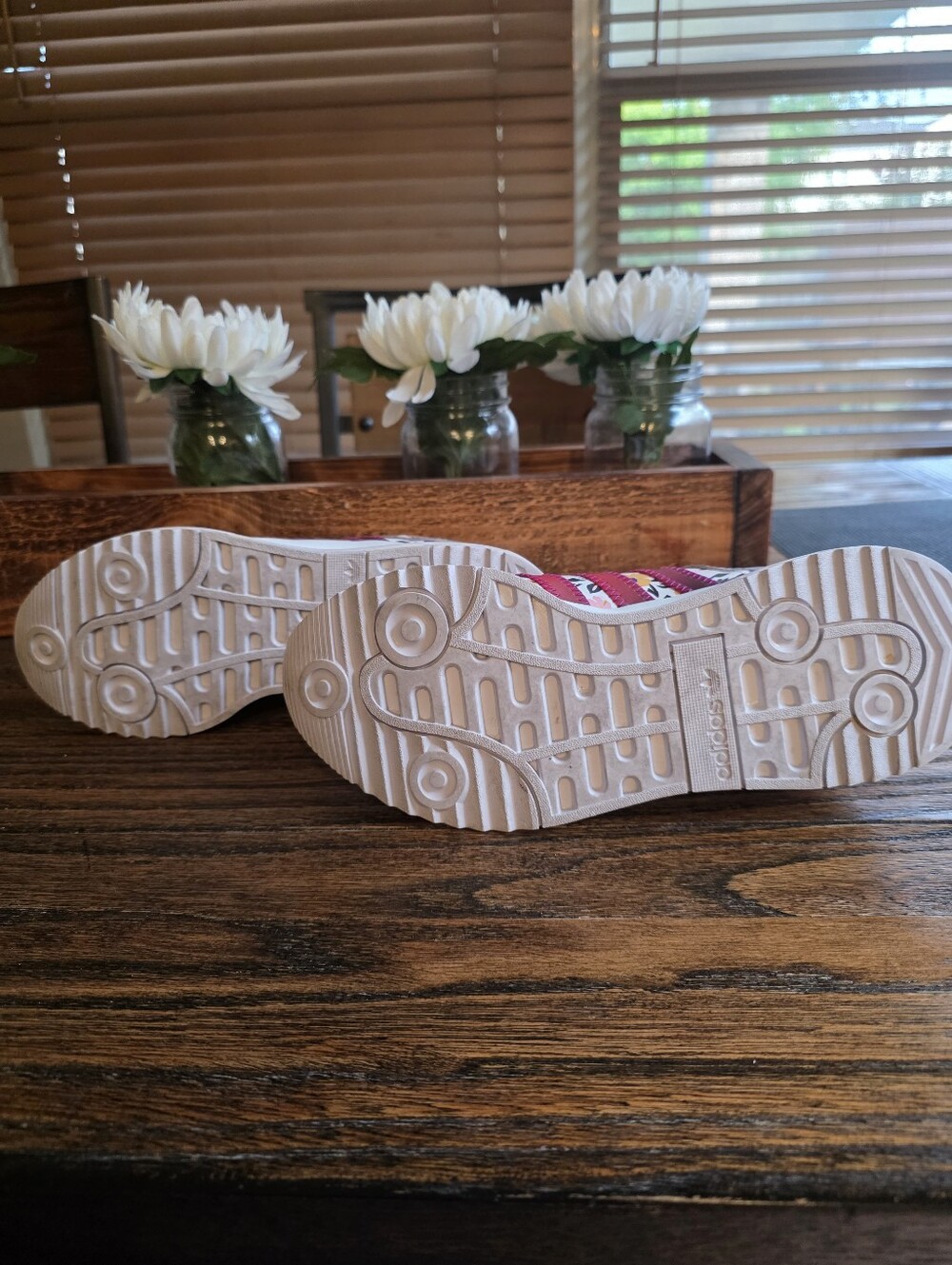 Adidas sneakers - Picture 5 of 6